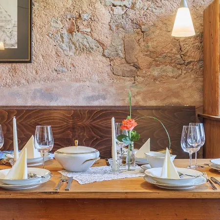 Appartement Grandioses Ferienhaus Zum Historischen Spital *